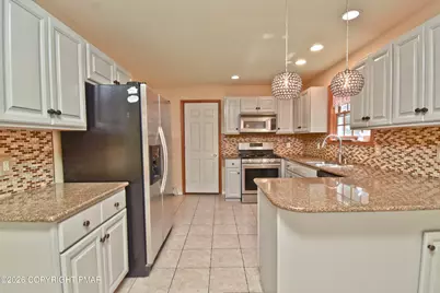  12125 Big Buck Lane, East Stroudsburg, PA 18302 - Photo 10