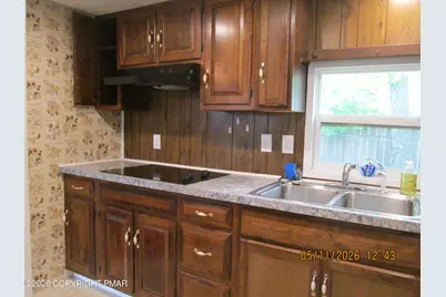  106 Shady Oaks Lane, East Stroudsburg, PA 18301 - Photo 6