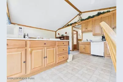  409 Quaker Court, Pocono Lake, PA 18347 - Photo 22