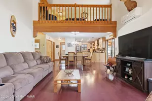 282 Blue Ridge Dr, Canadensis, PA 18325 - Photo 10