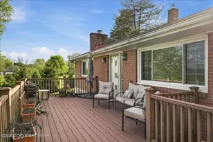 1115 Crestview Dr, Stroudsburg, PA 18360 - Photo 2