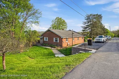  1115 Crestview Drive, Stroudsburg, PA 18360 - Photo 26