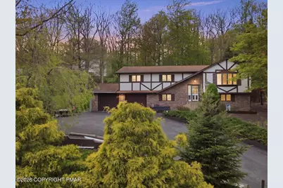  31 Brunswick Drive, Mount Pocono, PA 18344 - Photo 1