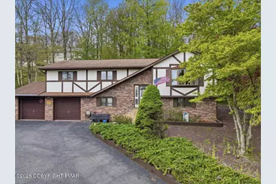  31 Brunswick Drive, Mount Pocono, PA 18344 - Photo 4