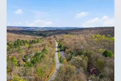  227 Sedburgh Court, Bushkill, PA 18324 - Photo 38