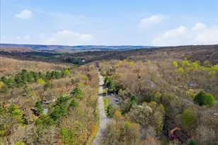 227 Sedburgh Ct, Bushkill, PA 18324 - Photo 38