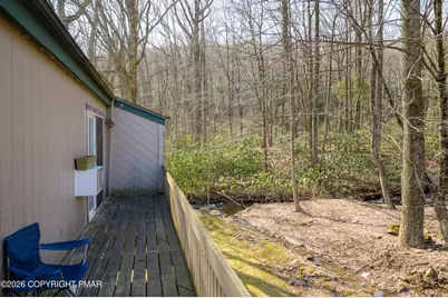  238 Evergreen Court, Tannersville, PA 18372 - Photo 4