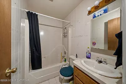  520 Hummingbird Court, Bushkill, PA 18324 - Photo 8
