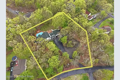  349 Bumble Bee Pass, Henryville, PA 18326 - Photo 6