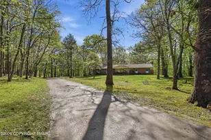 110 Powell Rd, Tannersville, PA 18372 - Photo 4