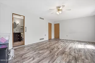 279 Fringe Dr, East Stroudsburg, PA 18302 - Photo 18