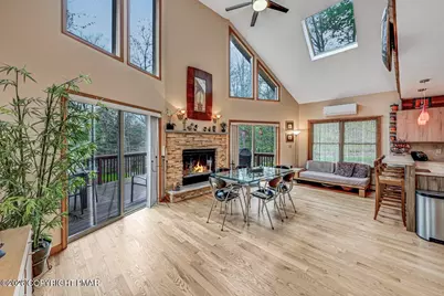  70 E Creek View Drive # N1949, Covington Township, PA 18424 - Photo 12