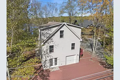  318 N Arrow Drive, Pocono Lake, PA 18347 - Photo 4