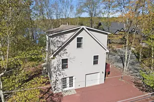 318 N Arrow Dr, Pocono Lake, PA 18347 - Photo 4