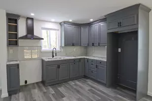 1080 West Side Dr, Newfoundland, PA 18445 - Photo 12