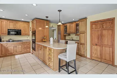  114 Skyview Circle, Sciota, PA 18354 - Photo 8