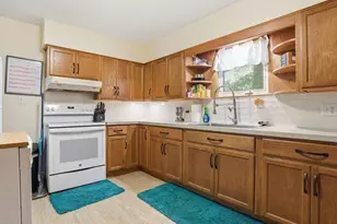 307 E Broad St, East Stroudsburg, PA 18301 - Photo 16