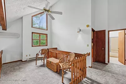  5106 Pioneer Trail, Pocono Pines, PA 18350 - Photo 16