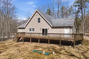 102 Loveland Dr, Tafton, PA 18464 - Photo 4
