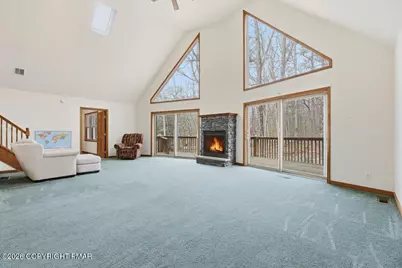 102 Loveland Drive, Tafton, PA 18464 - Photo 6