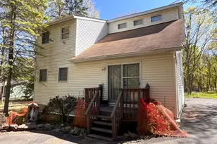 35 Hemlock Dr, Jim Thorpe, PA 18229 - Photo 1