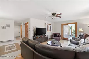 124 Hawk Ln, Canadensis, PA 18325 - Photo 10