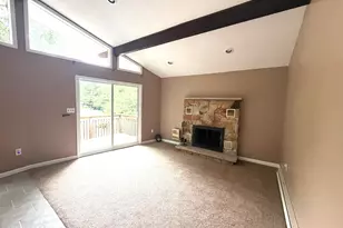 765 Country Pl Dr, Tobyhanna, PA 18466 - Photo 8