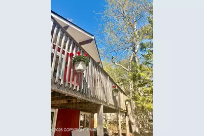  765 Country Place Drive, Tobyhanna, PA 18466 - Photo 2