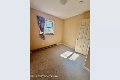  765 Country Place Drive, Tobyhanna, PA 18466 - Photo 18