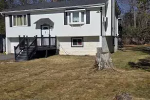 8111 Coco Dr, Swiftwater, PA 18370 - Photo 1