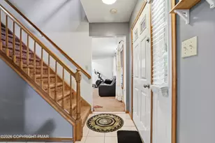 2327 Woodcrest Dr, East Stroudsburg, PA 18302 - Photo 10
