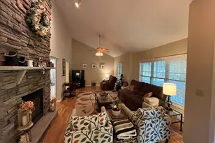 5 Cardinal Dr, Gouldsboro, PA 18424 - Photo 4