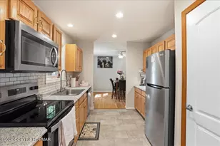 12 Rockway Ct, Lake Ariel, PA 18436 - Photo 8