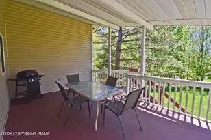 218 Applewood Dr, Swiftwater, PA 18370 - Photo 42