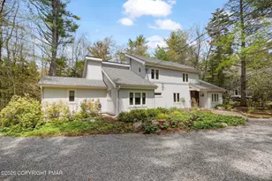 239 Tanglewood Dr, Pocono Pines, PA 18350 - Photo 1