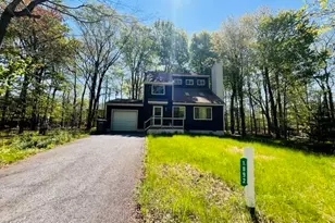 1892 Susan Terrace, Tobyhanna, PA 18466 - Photo 1