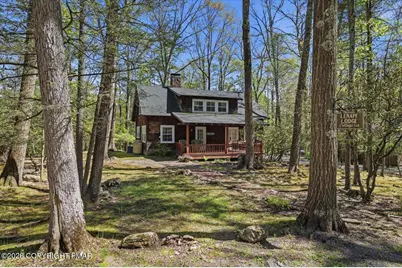  696 Lenape Lane, Buck Hill Falls, PA 18323 - Photo 34