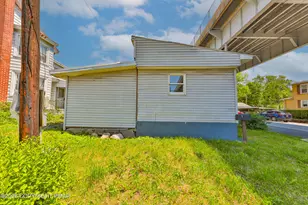 237 White St, Weissport, PA 18235 - Photo 38