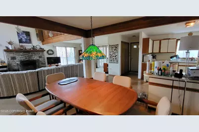  130 Bellingham Drive, Middle Smithfield, PA 18324 - Photo 6