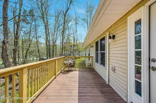 287 Lakeview Dr, Lake Ariel, PA 18436 - Photo 2