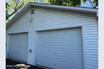  181 Analomink Street, East Stroudsburg, PA 18301 - Photo 14