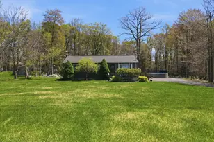 3343 Ross Rd, Tobyhanna, PA 18466 - Photo 2