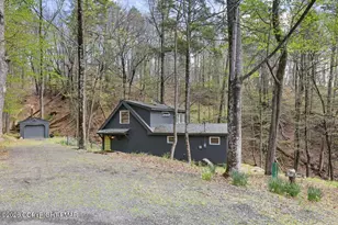3140 Bear Rd, Bushkill, PA 18324 - Photo 44
