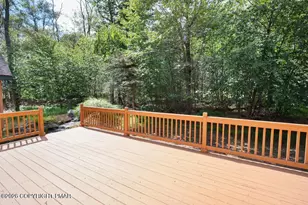 4111 Old Creek Path, Pocono Pines, PA 18350 - Photo 20