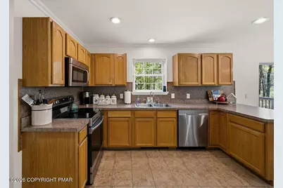  148 Mallard Path, Bushkill, PA 18324 - Photo 12