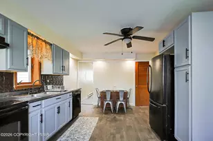 230 E Fell St, Summit Hill, PA 18250 - Photo 10