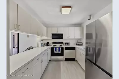  146 Foxfire Drive #APT 307, Mount Pocono, PA 18344 - Photo 20