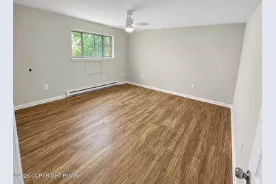  218 Sellersville Drive, East Stroudsburg, PA 18302 - Photo 8