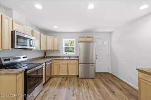 2 Mountain Dr, Mount Pocono, PA 18344 - Photo 4