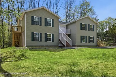  2 Mountain Drive unit # 202, Mount Pocono, PA 18344 - Photo 1